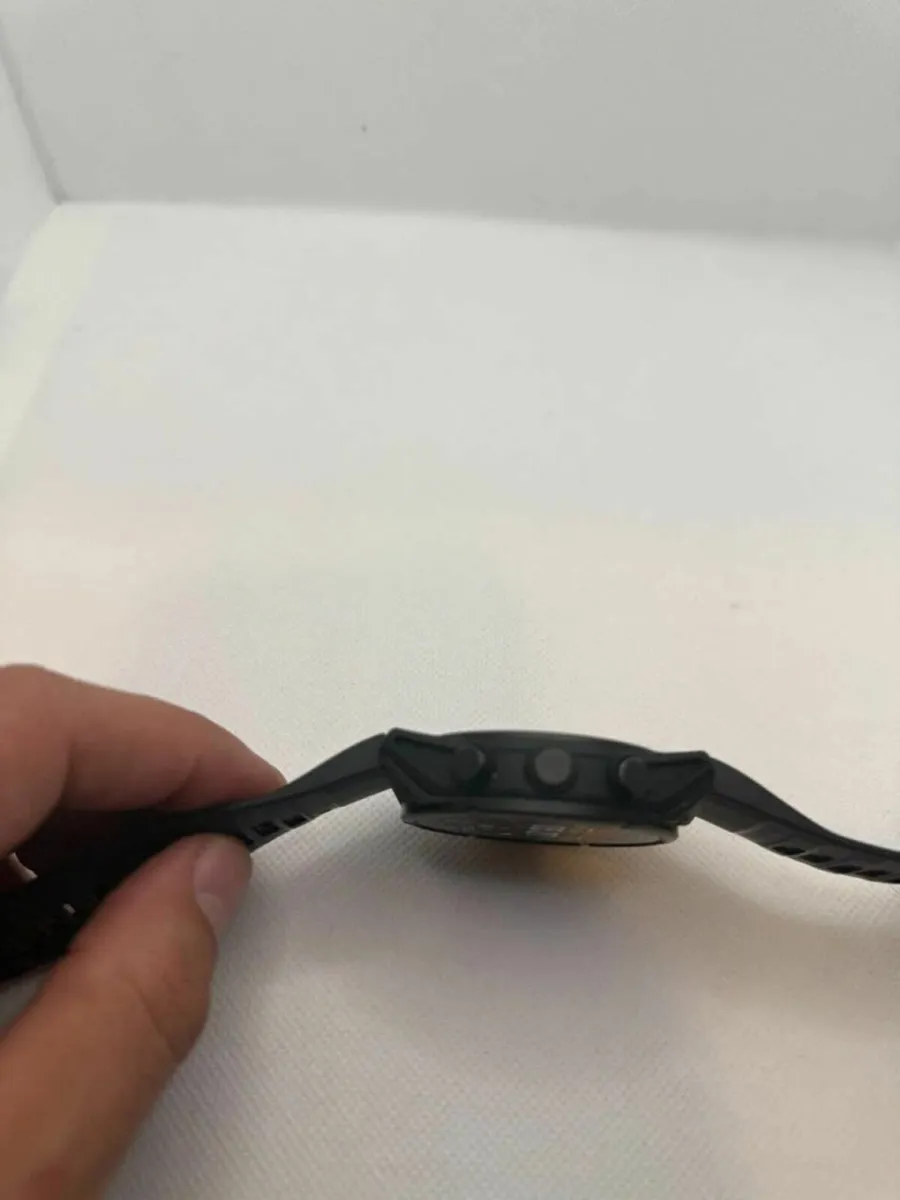 Fenix 8 47mm AMOLED Sapphire GPS Smartwatch - Image 2