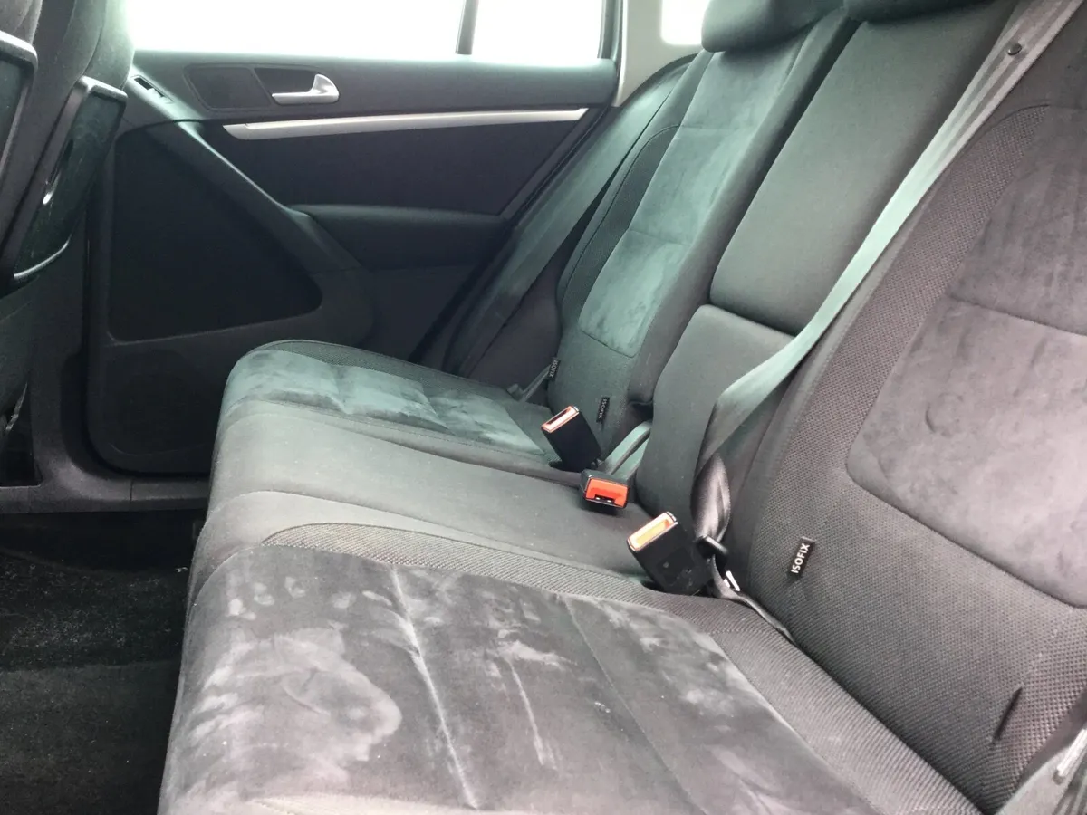 Volkswagen Tiguan 2014 - Image 4