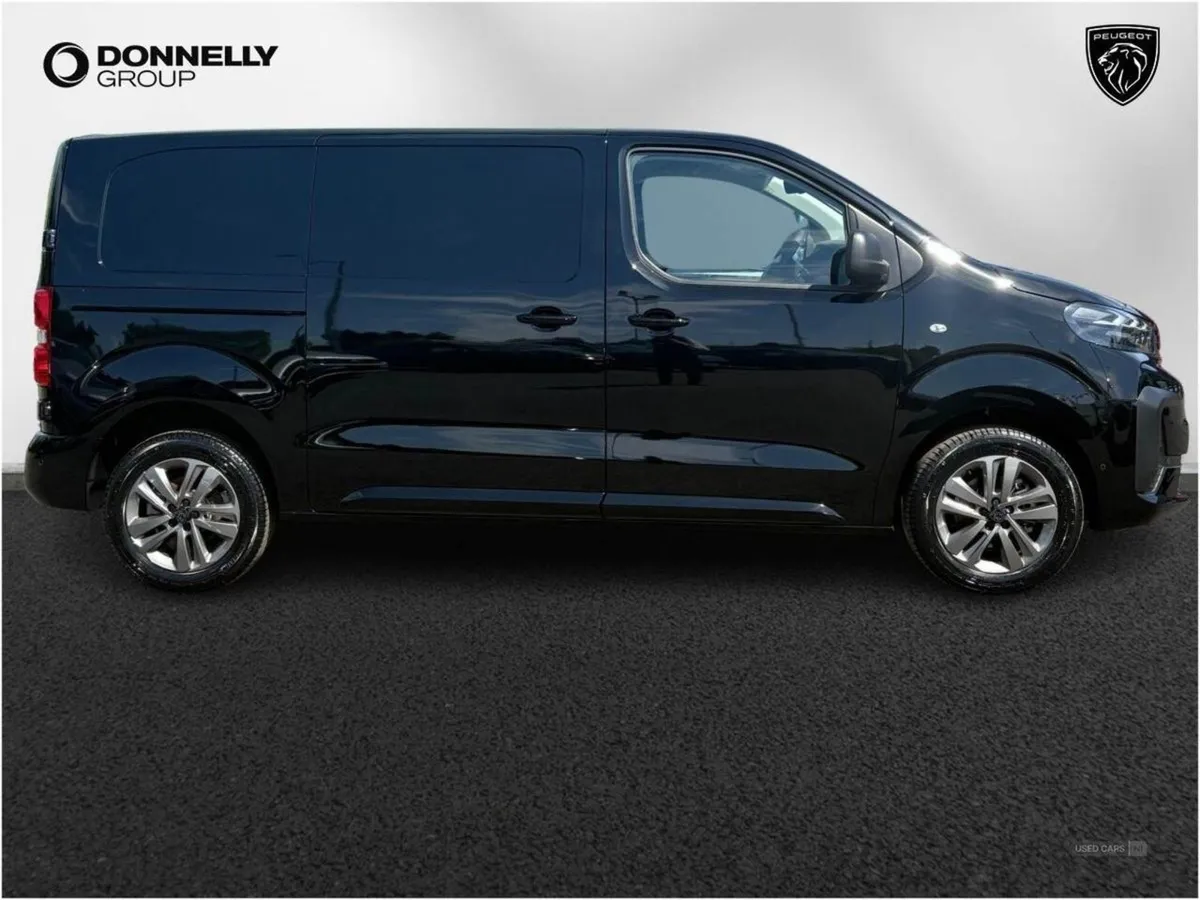 Peugeot Expert 2.0 Bluehdi 145 Professional Van - Image 4