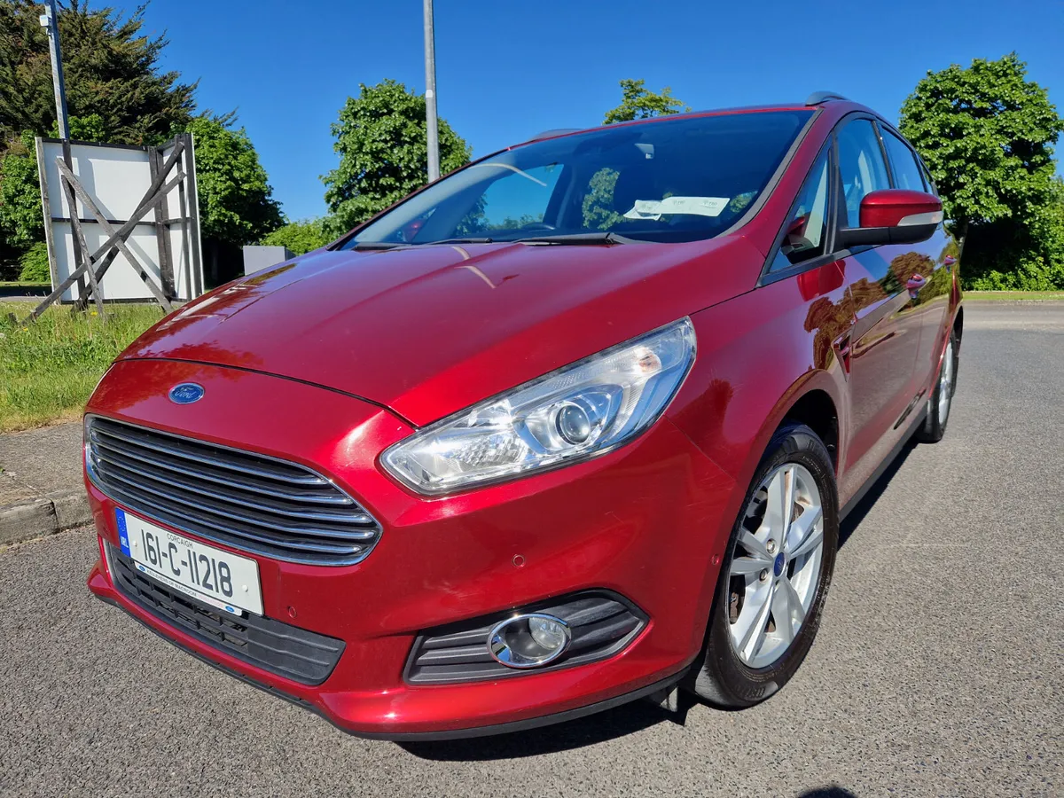 Ford S-MAX , 2L , 7 SEATS , LOW KMS, NCT STUNNING - Image 3