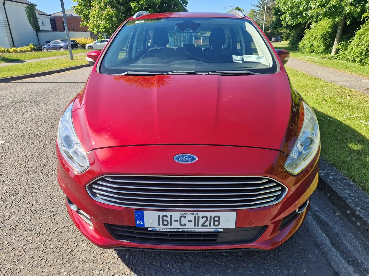 Ford S-MAX , 2L , 7 SEATS , LOW KMS, NCT STUNNING - Image 2