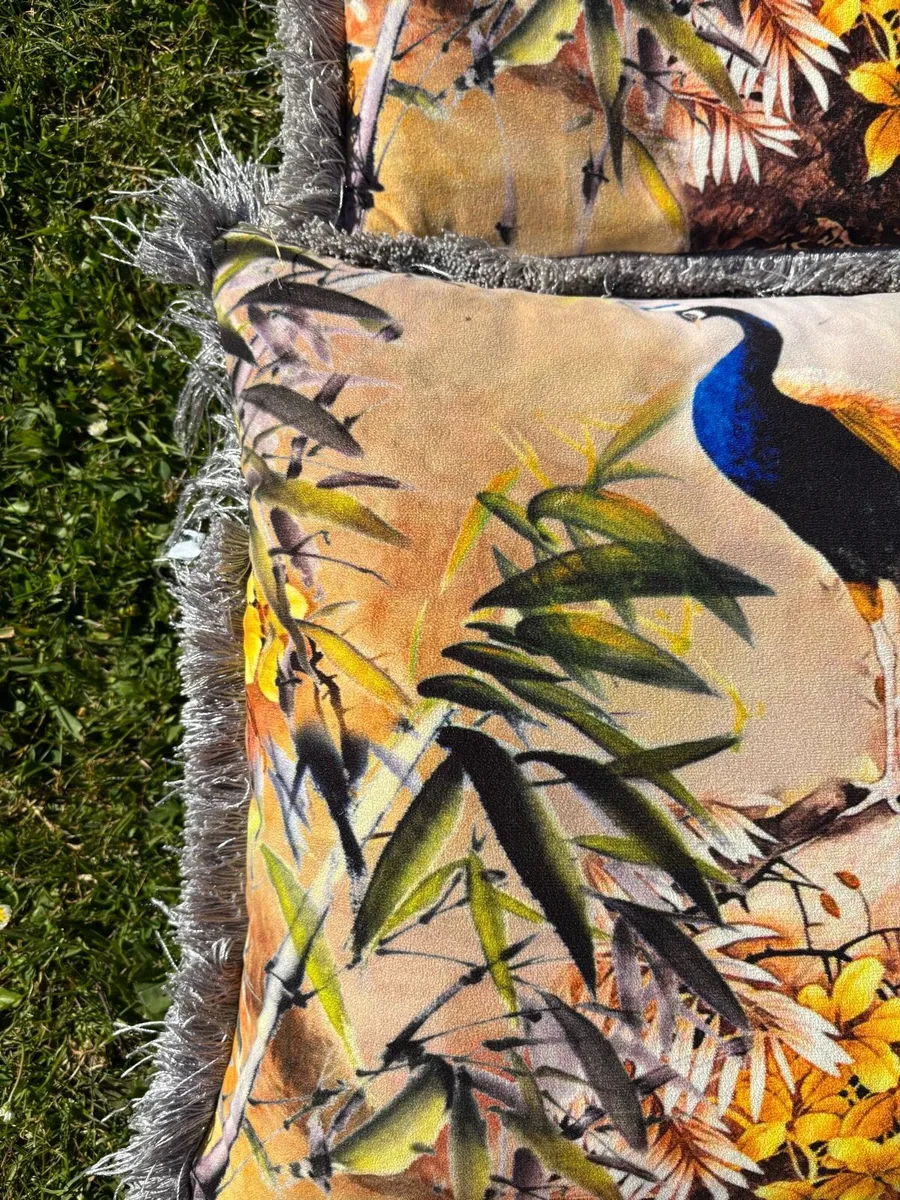 Cushions - Image 2