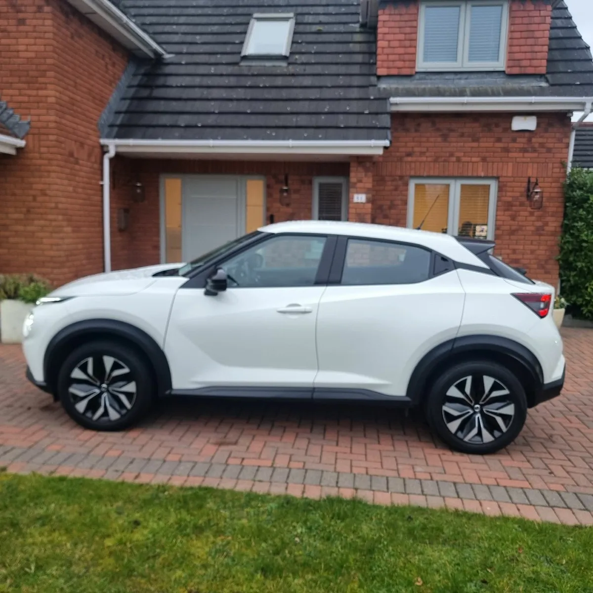 Nissan Juke 2021 (Automatic) - Image 2