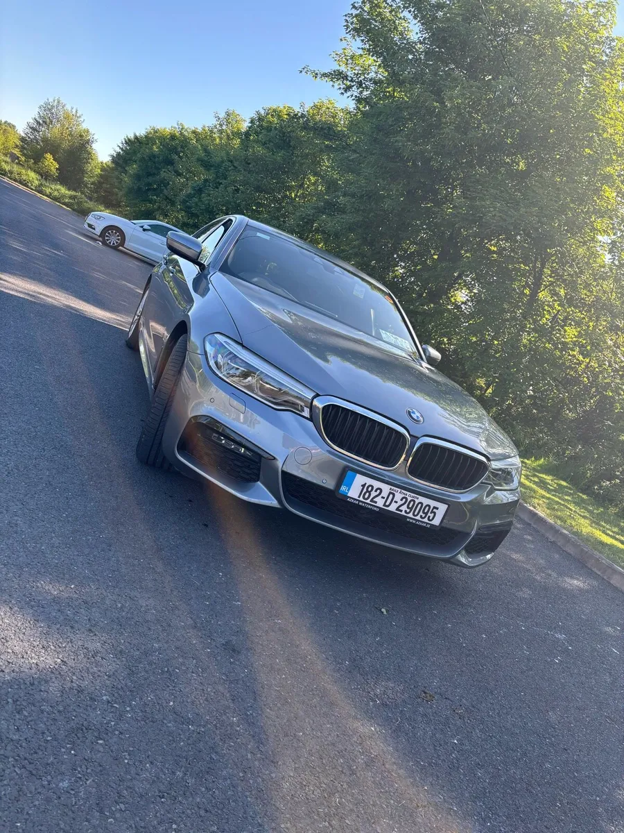 2018 BMW 530e m sport - Image 1