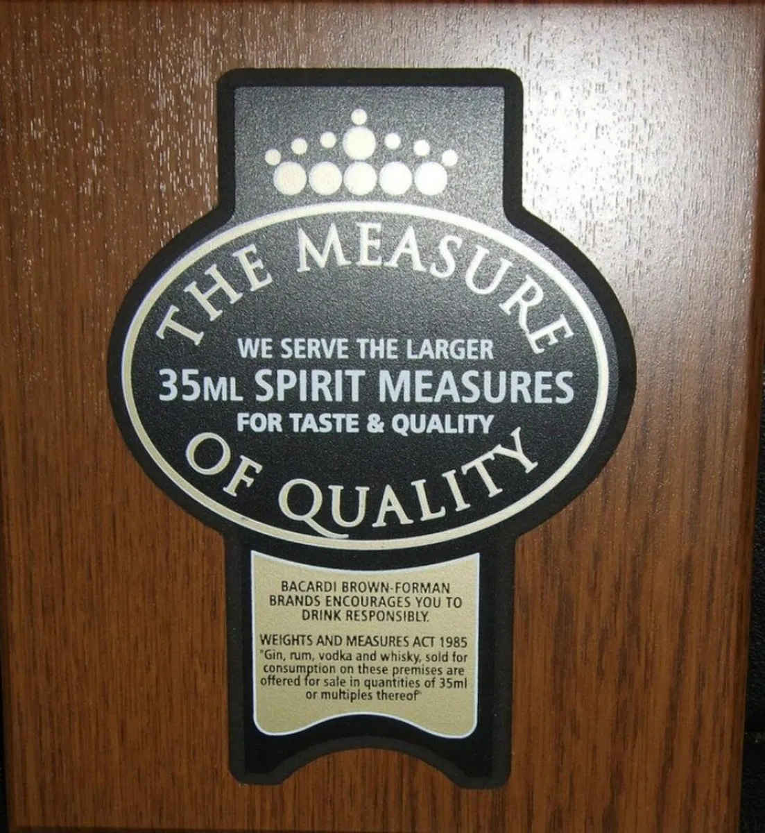 BNIB Authentic Official Pub Measure Plaque - Image 2