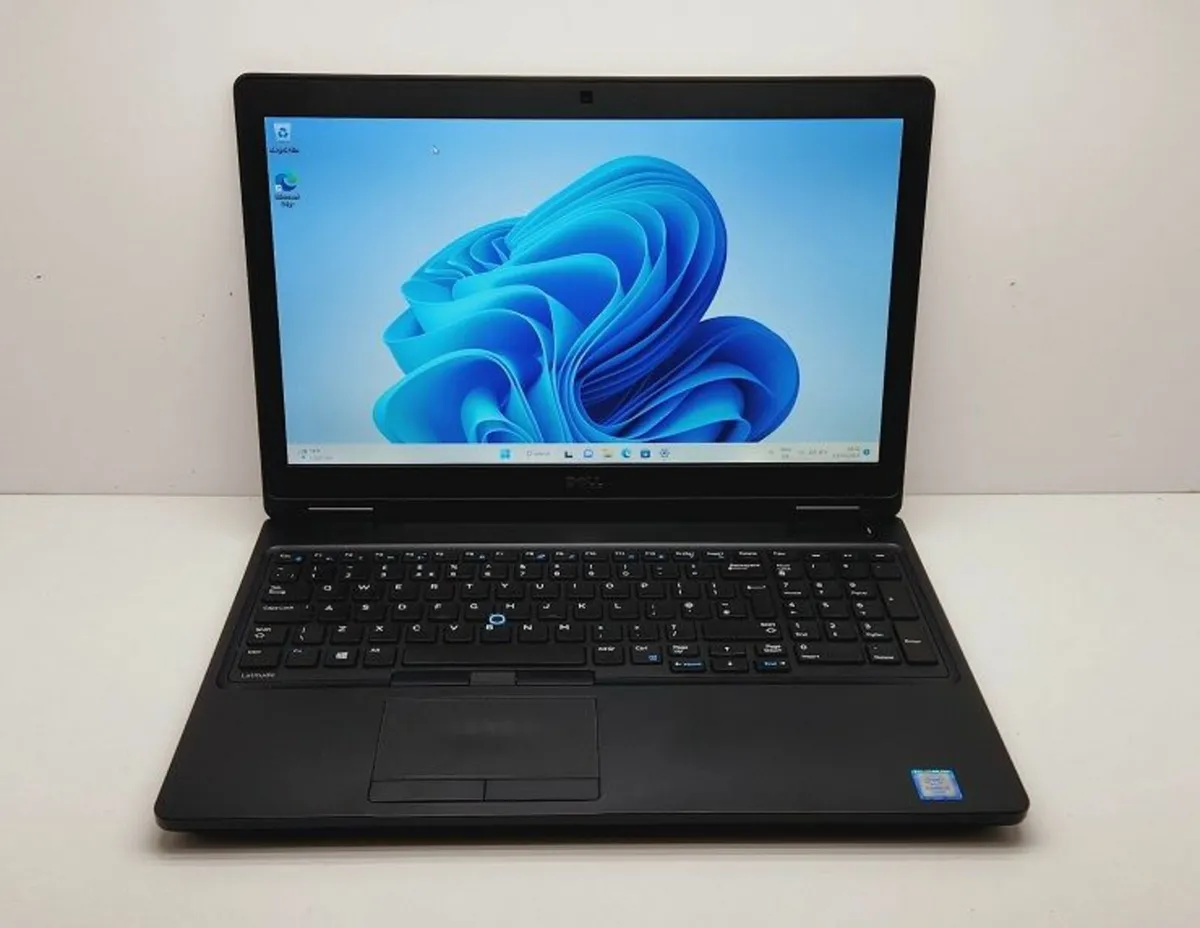 Dell Latitude 5580- i3(7gen)/16GB RAM/500GB Laptop