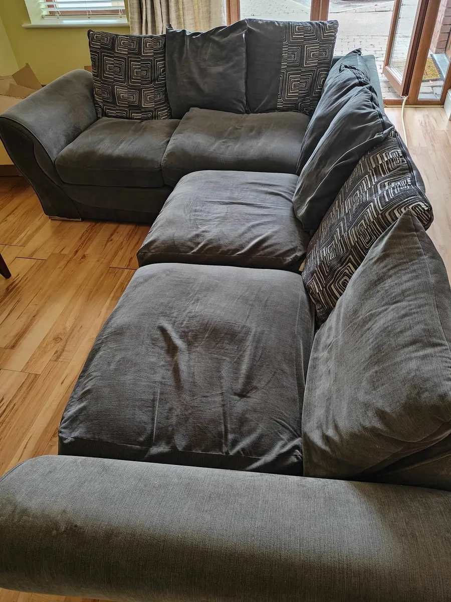 Sofa - Image 2
