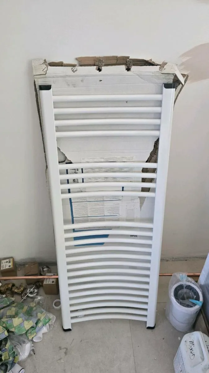 Towel radiator - Image 1
