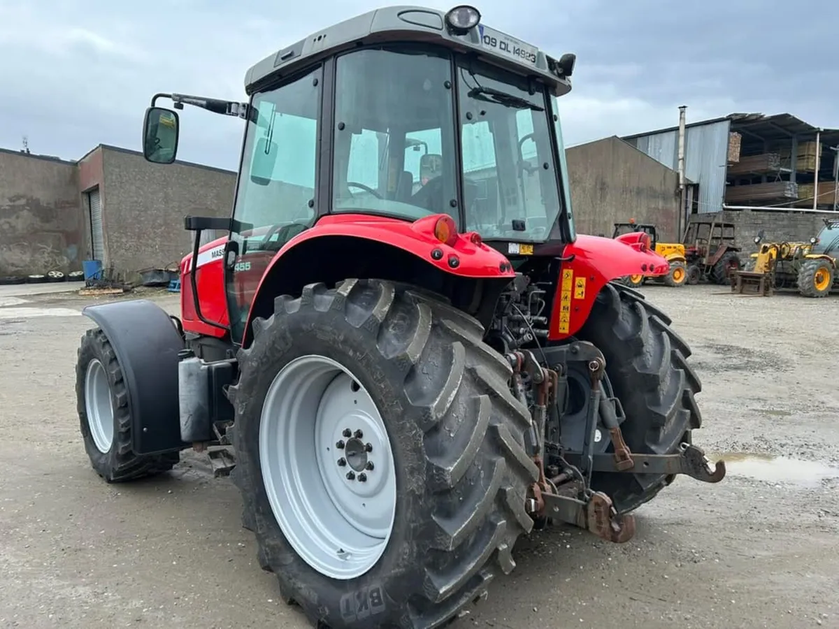 2009 Massey Ferguson 5455 - Image 3