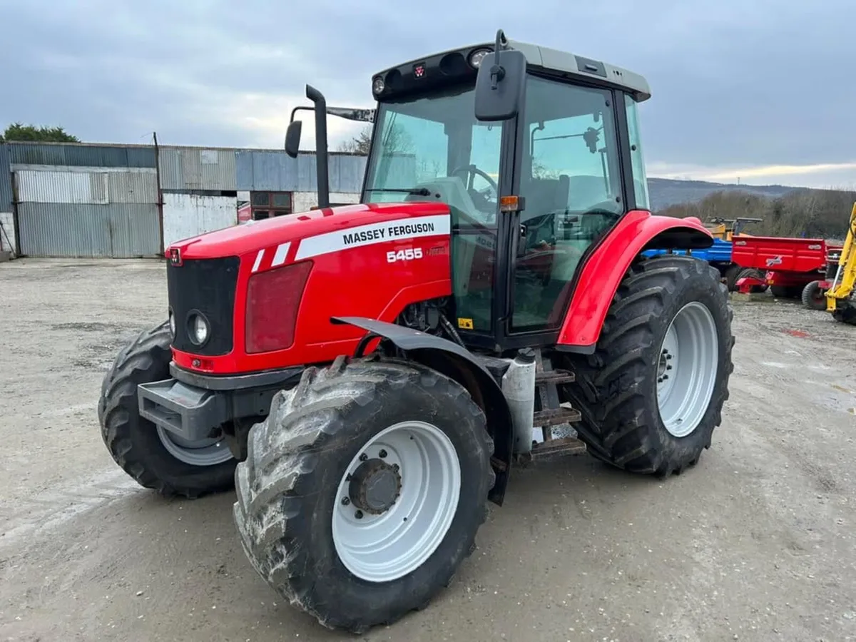 2009 Massey Ferguson 5455 - Image 2