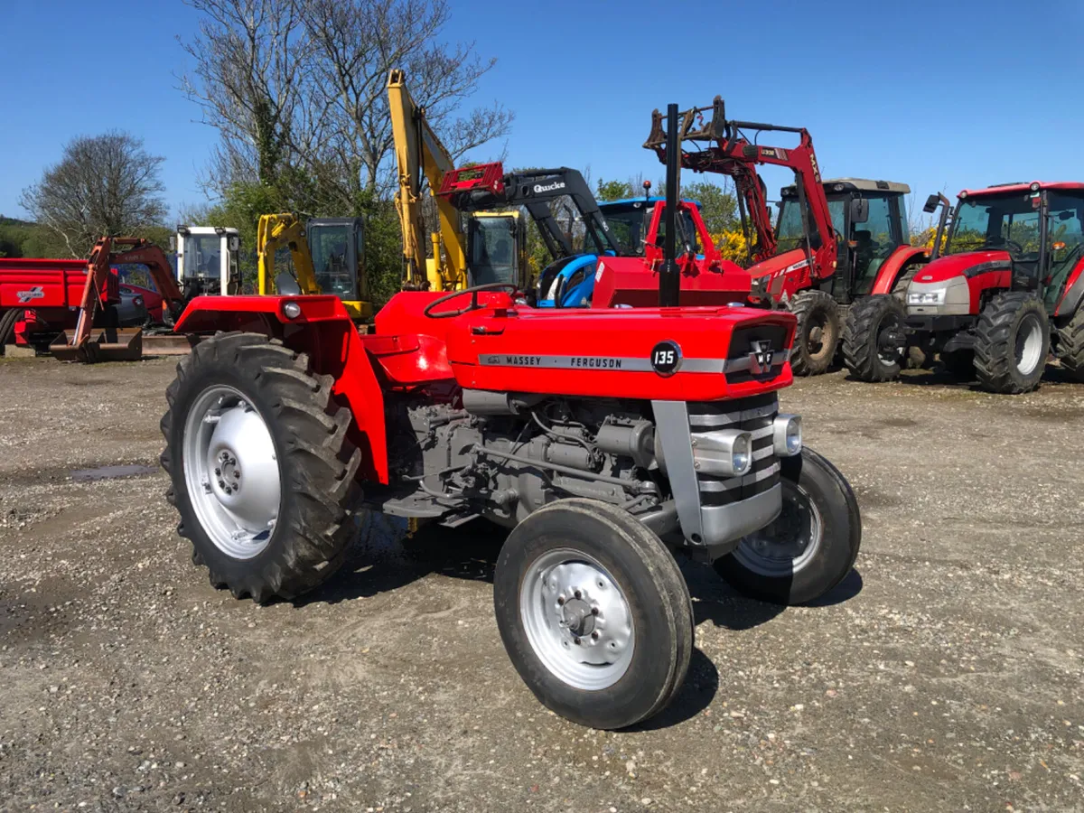 Massey Ferguson 135 Straight Axle - Image 2