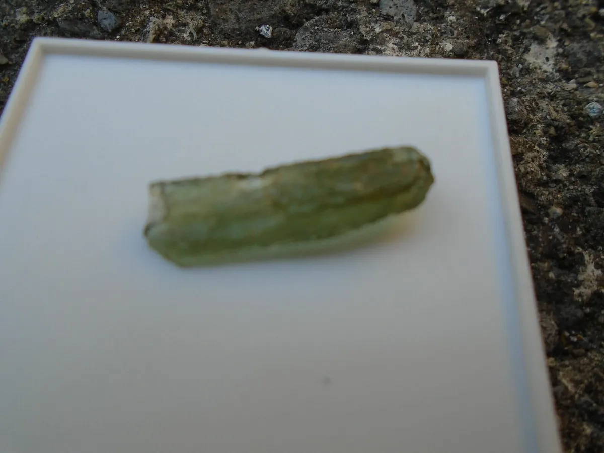 Raw Moldavite,Crystals,Gemstones - Image 4