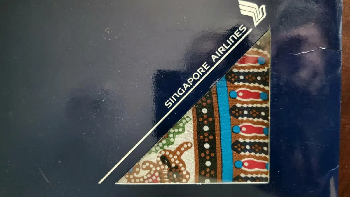 Vintage silk scarf - Image 2