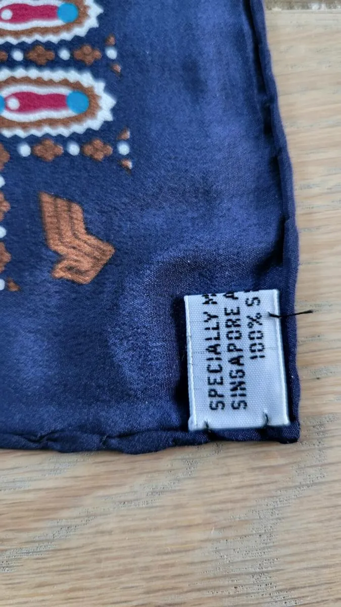 Vintage silk scarf - Image 3