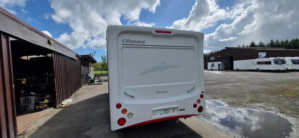 Elddis Odyssey Fixed Bed Caravan - Image 4