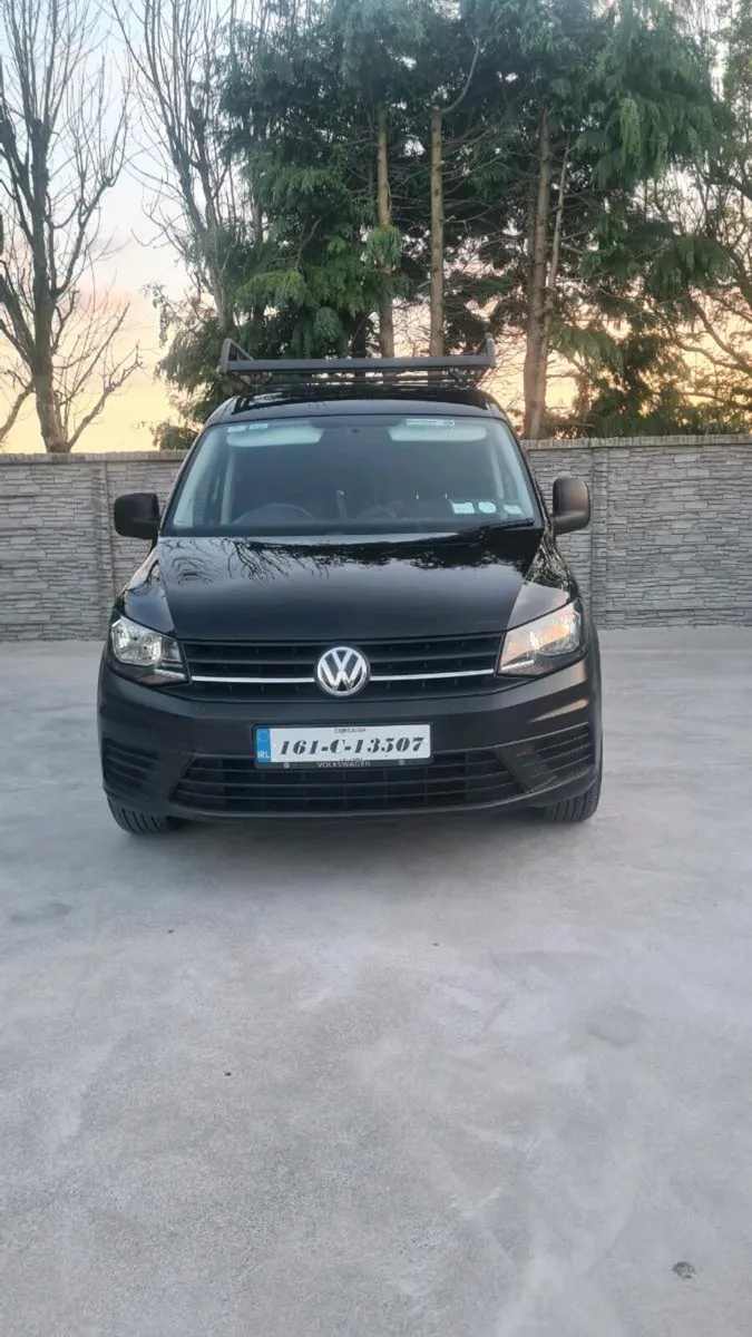 VWCADDY 2016 2.0TD150BHP 6speed BLACK - Image 1