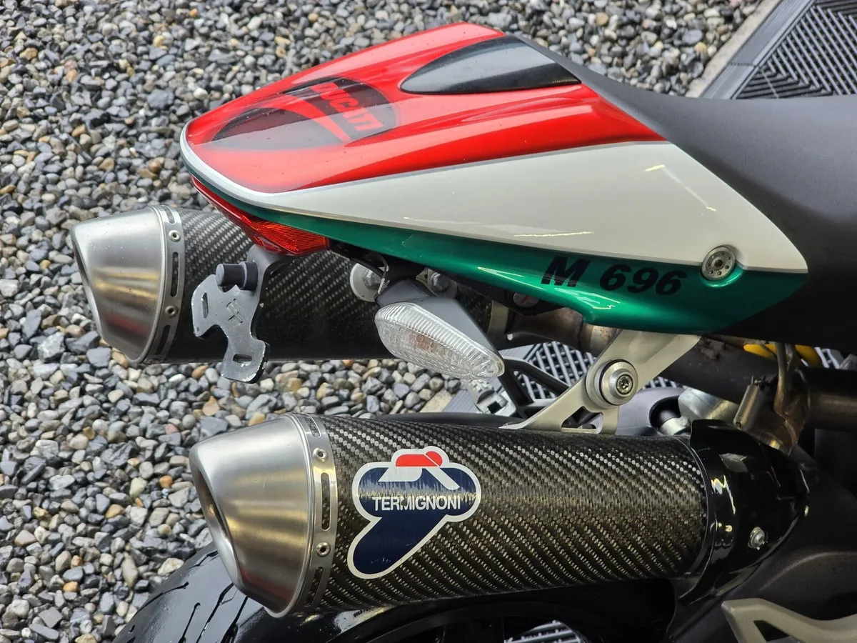DUCATI MONSTER M696 - Image 4