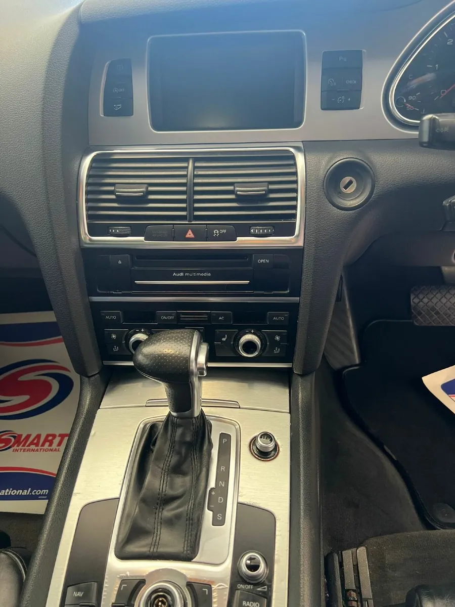 Audi Q7 2012 - Image 3