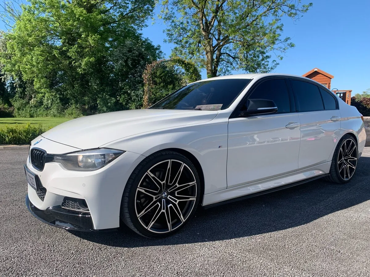BMW 330d m sport Xdrive - Image 2