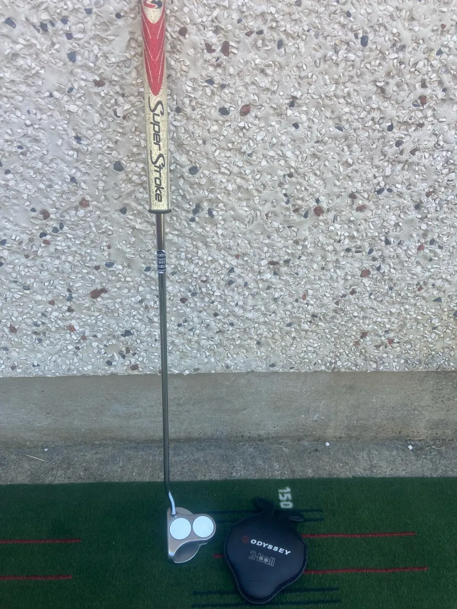 Left handed Odyssey White Hot 2 ball putter - Image 2