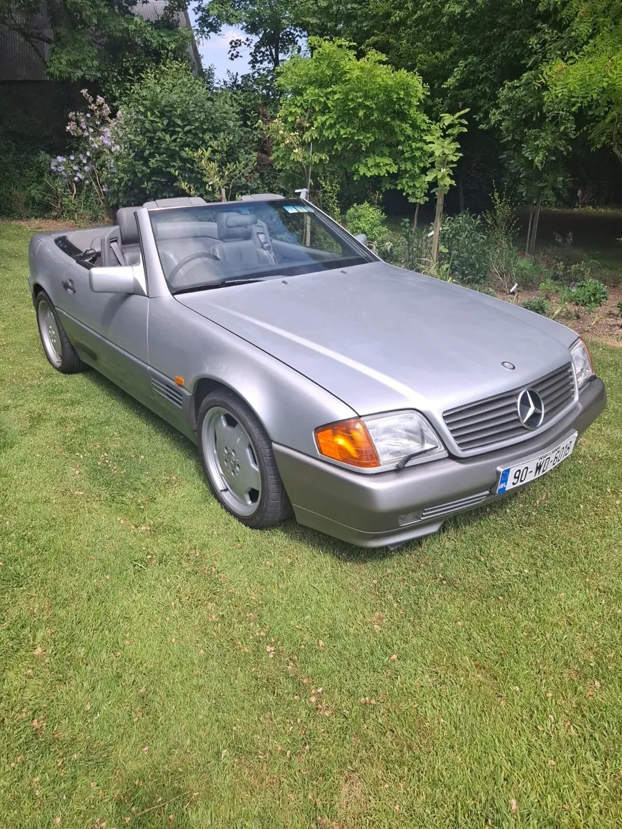 Mercedes sL300 - Image 1