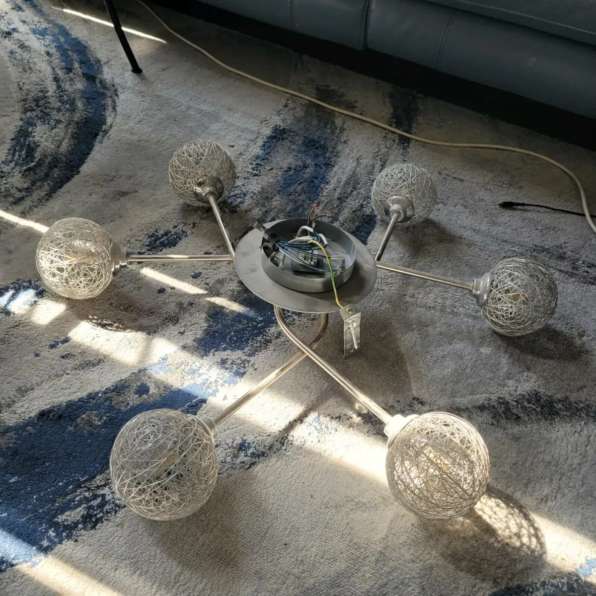 Light fitting - Image 2