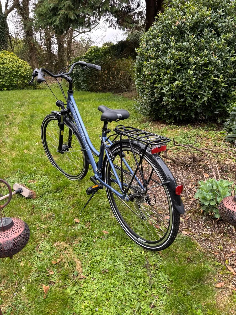 Ladies Adult (Kross brand) Bicycle - Image 1