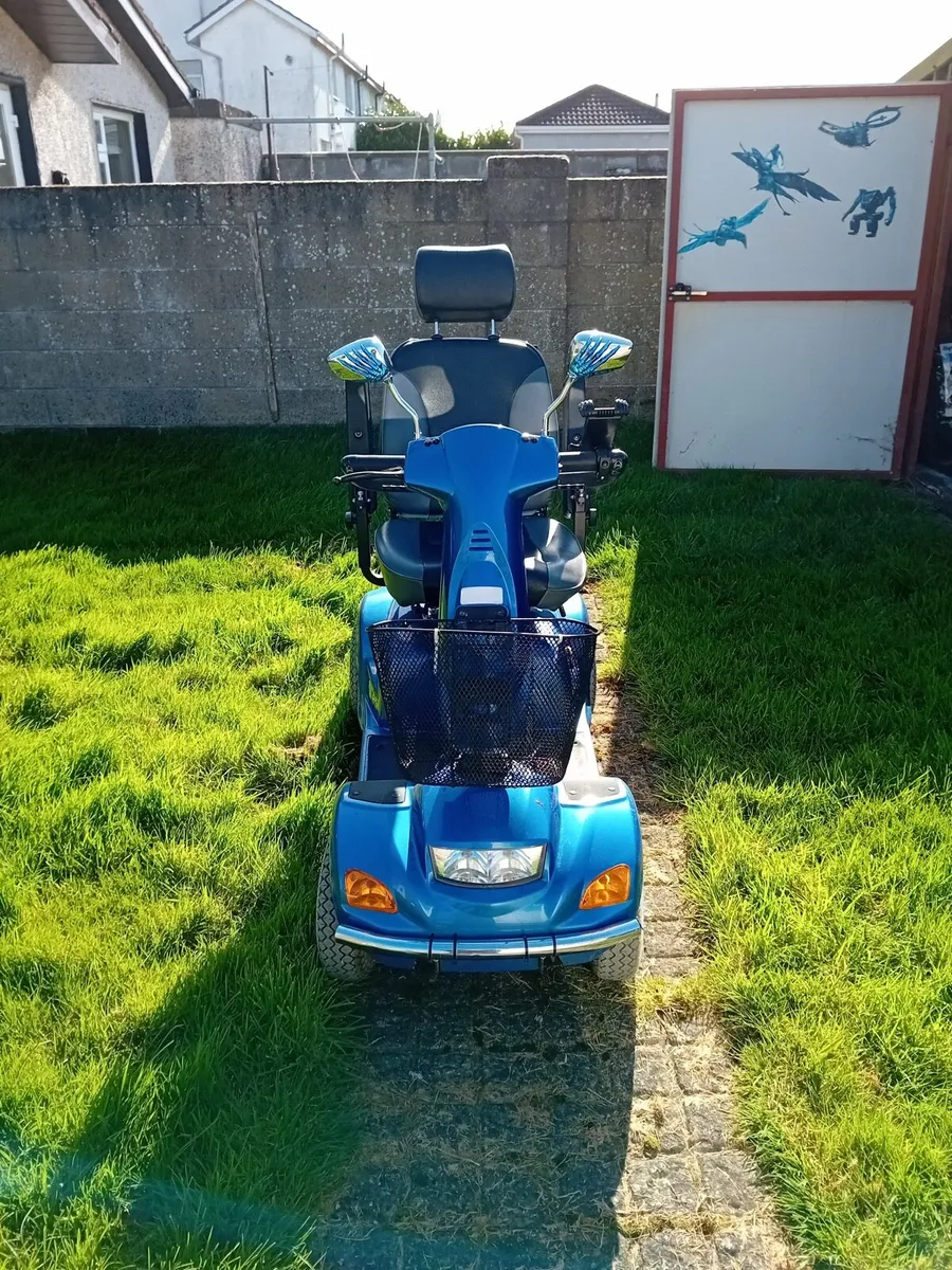 BREAKING MOBILITY SCOOTER - Image 2