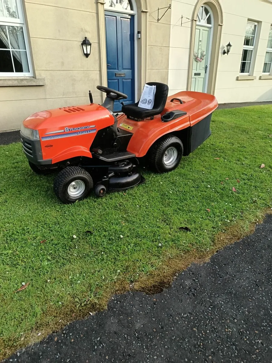 Husqvarna ride on lawnmower - Image 4