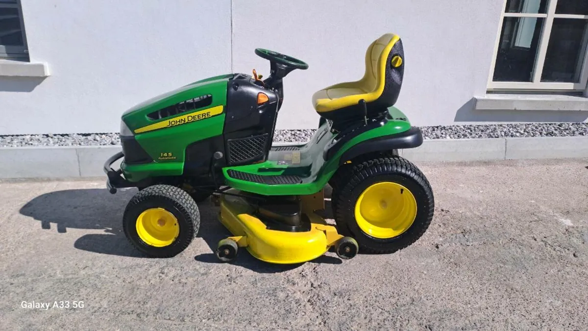 John Deere 145 ride on. - Image 1
