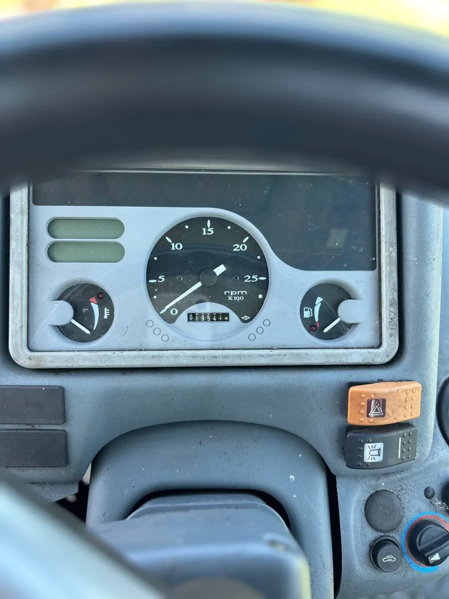 Landini  Vision 2009 - Image 2