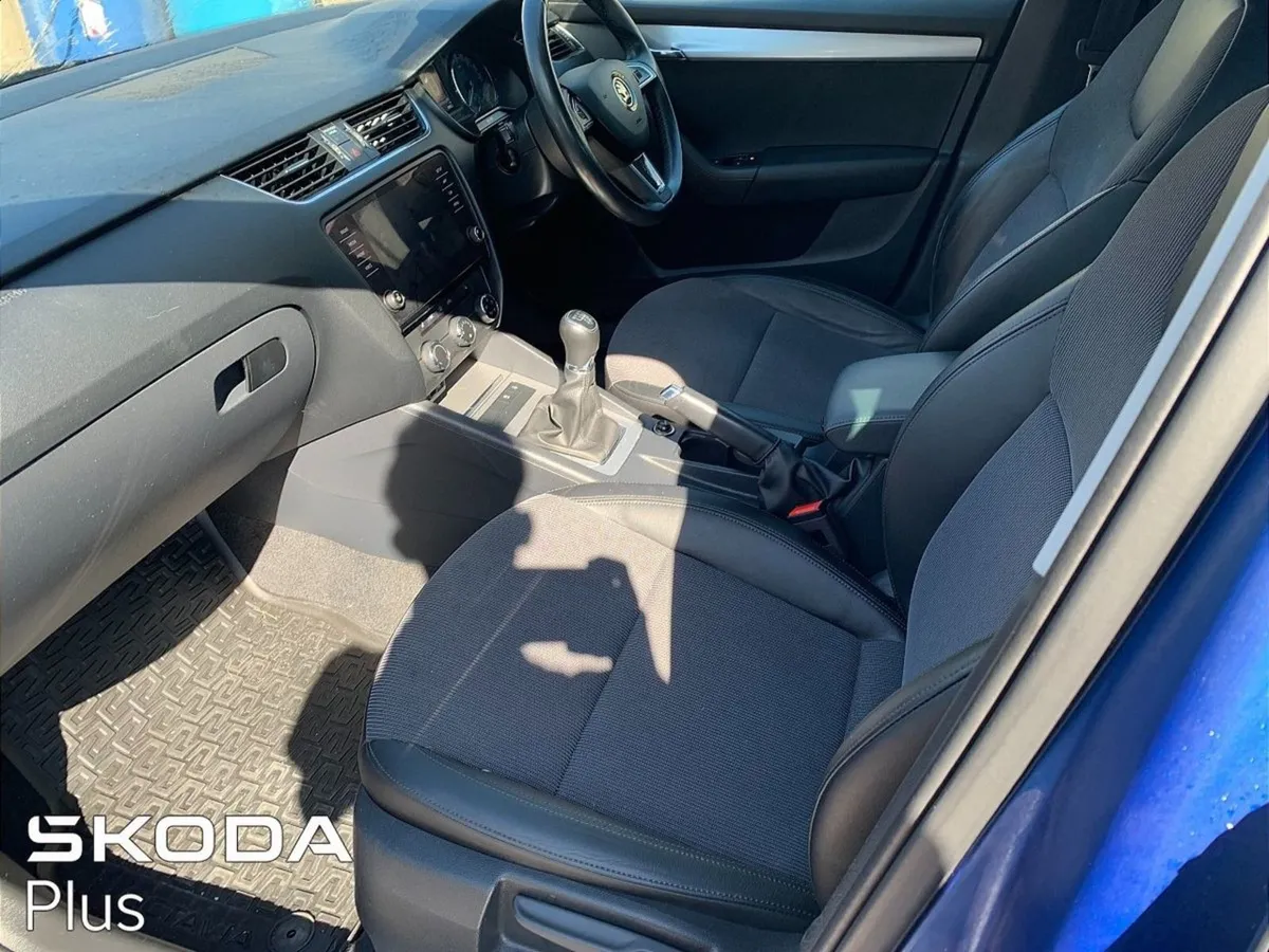Skoda Octavia Soleil 1.0tsi 115HP - Image 4