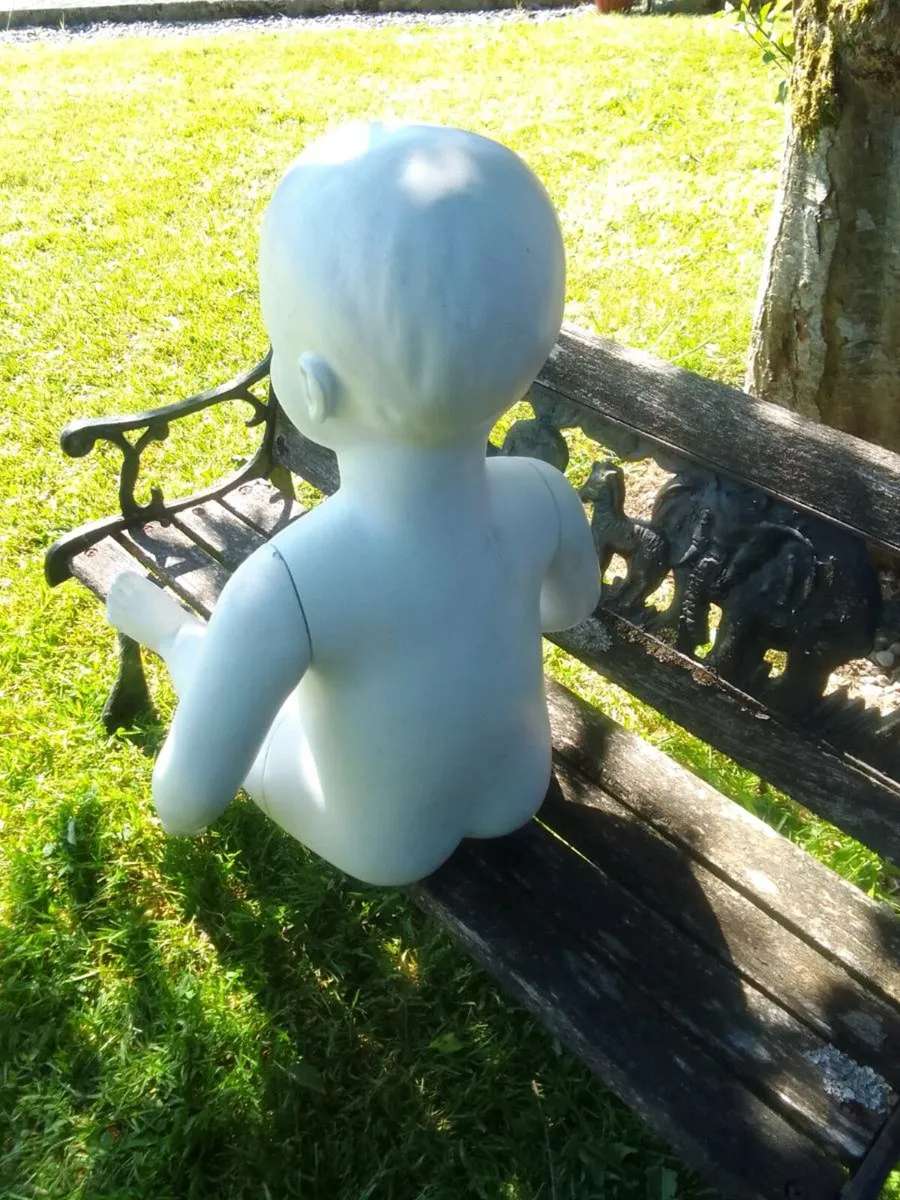 Manikin - Image 4