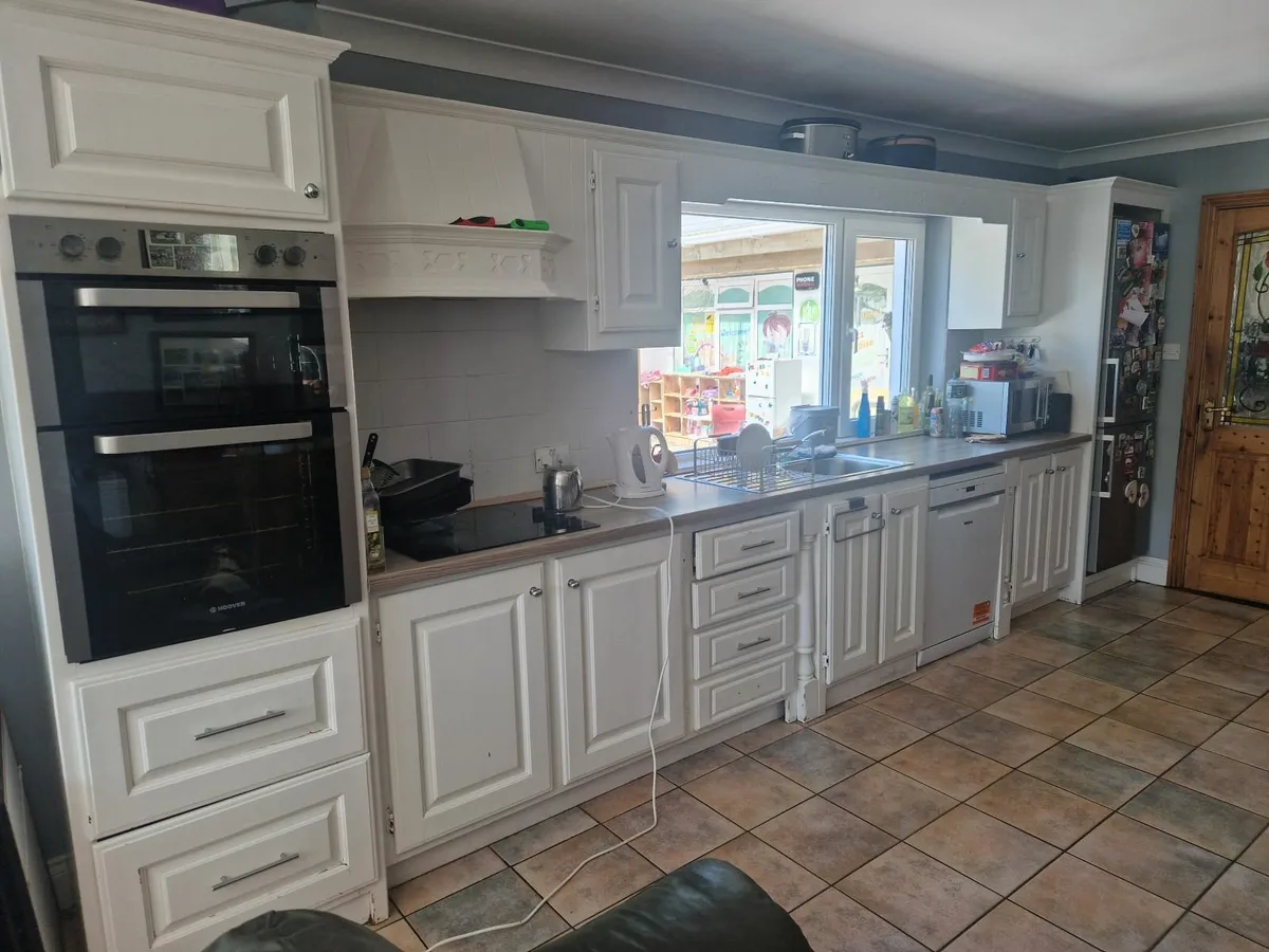Kitchen - Image 4