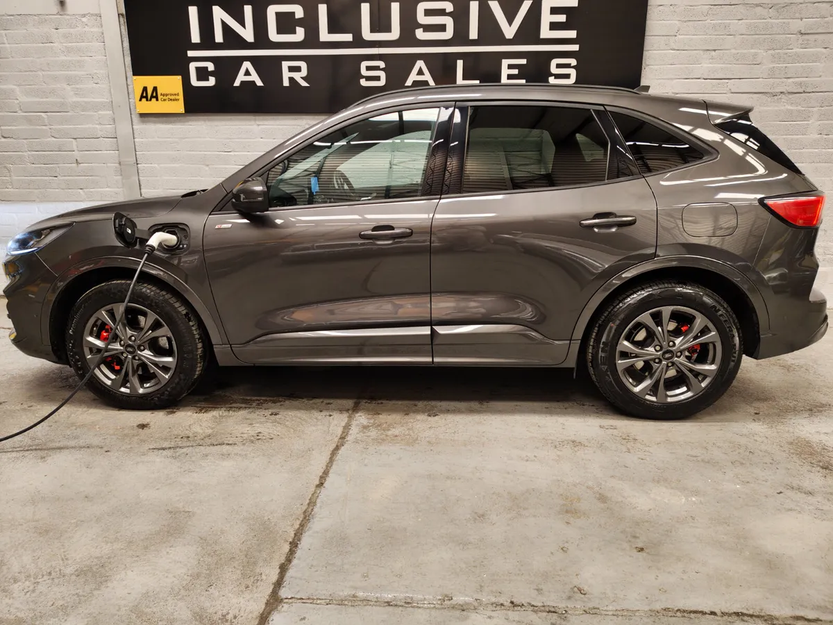 Ford Kuga 2021 ST LINE SPEC 2.5 AUTOMATIC HYBRID - Image 2