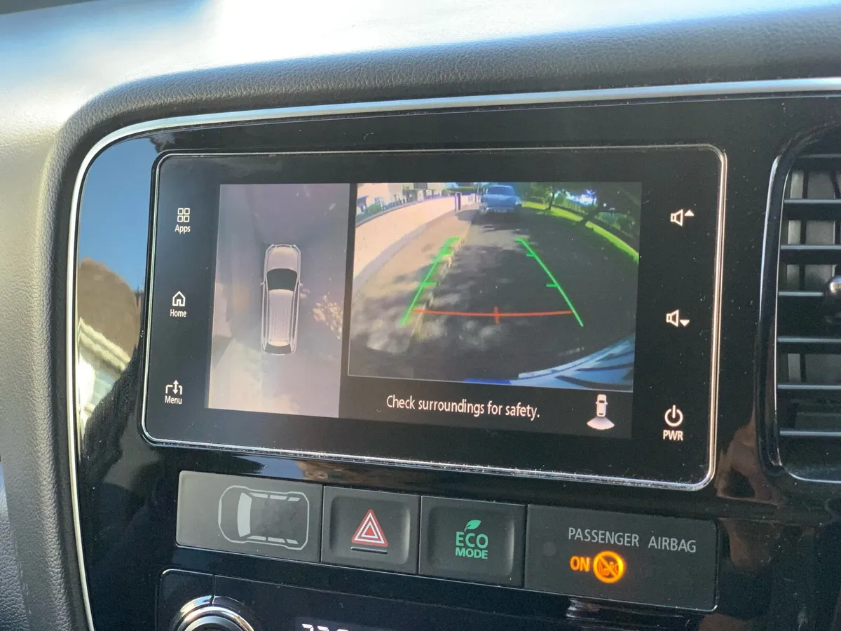 MITSUBISHI OUTLANDER PHEV 2.0 - Image 3