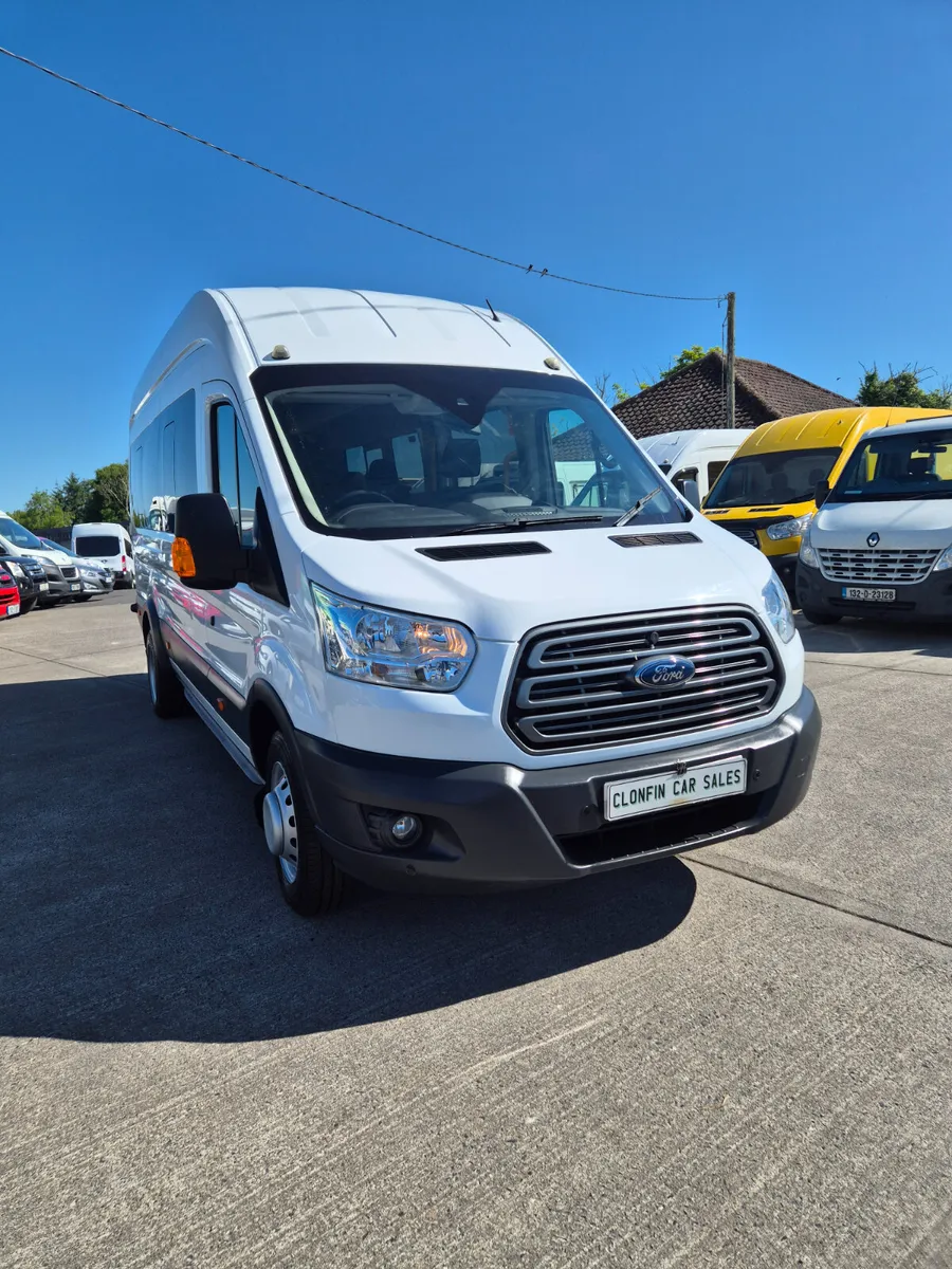 172 FORD TRANSIT 17 SEATER BUS WITH AIR CON - Image 2