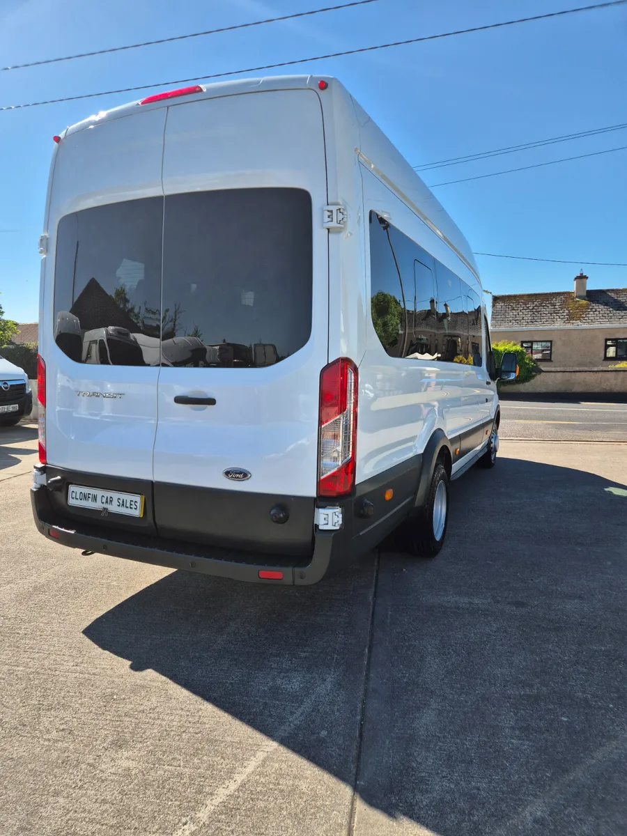 172 FORD TRANSIT 17 SEATER BUS WITH AIR CON - Image 4