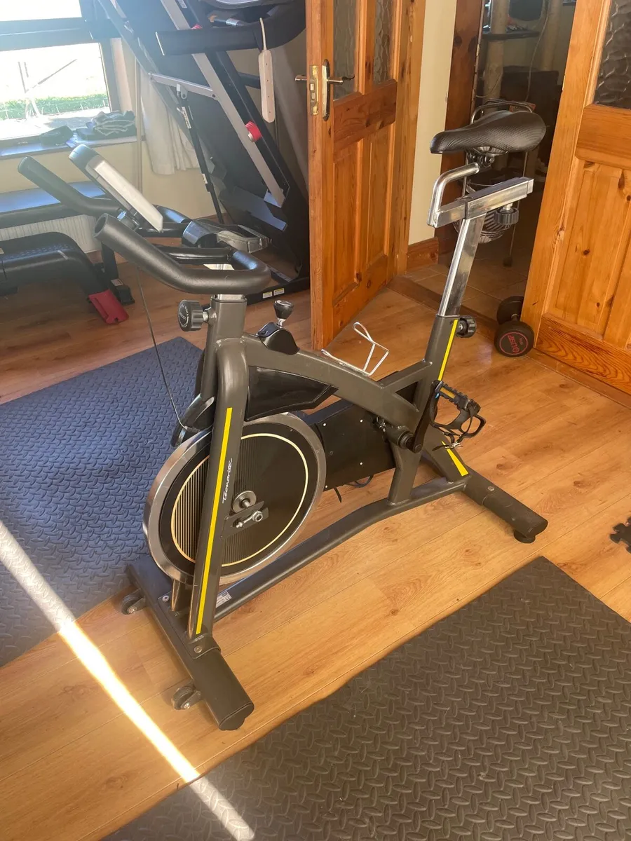 INDOOR CYCLE EVO S2000 - Image 3