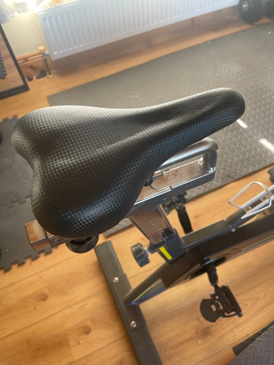 INDOOR CYCLE EVO S2000 - Image 4