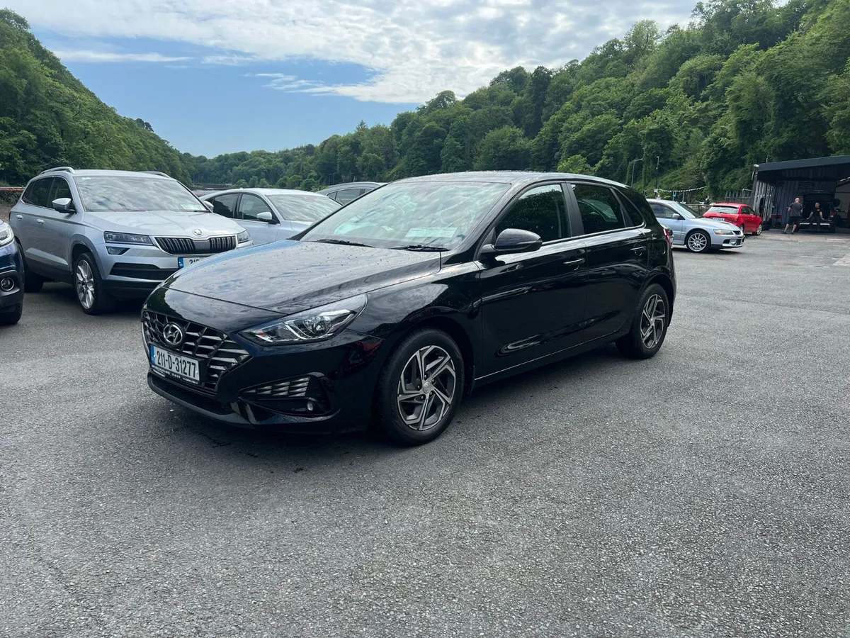 Hyundai i30 2021 Petrol Deluxe Turbo 1.0 - Image 1