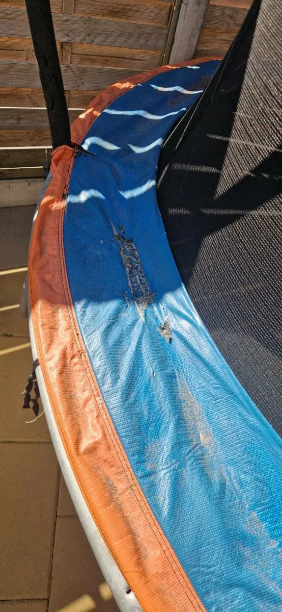 Free trampoline - Image 4