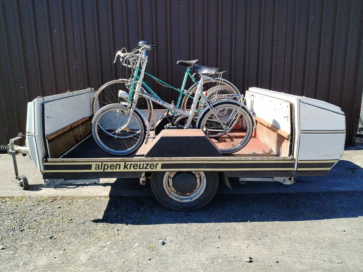 Camping trailer - Image 2