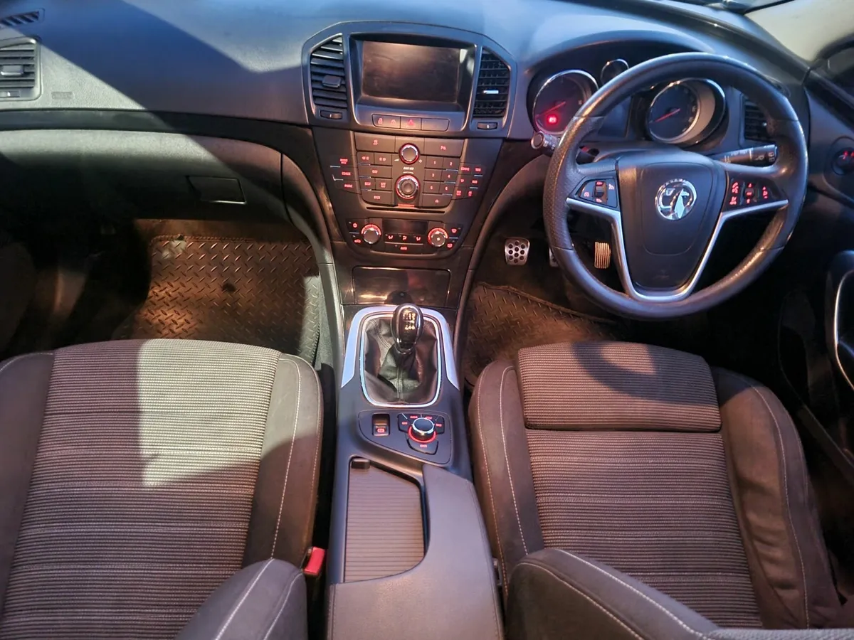Vauxhall Insignia 2012 - Image 3