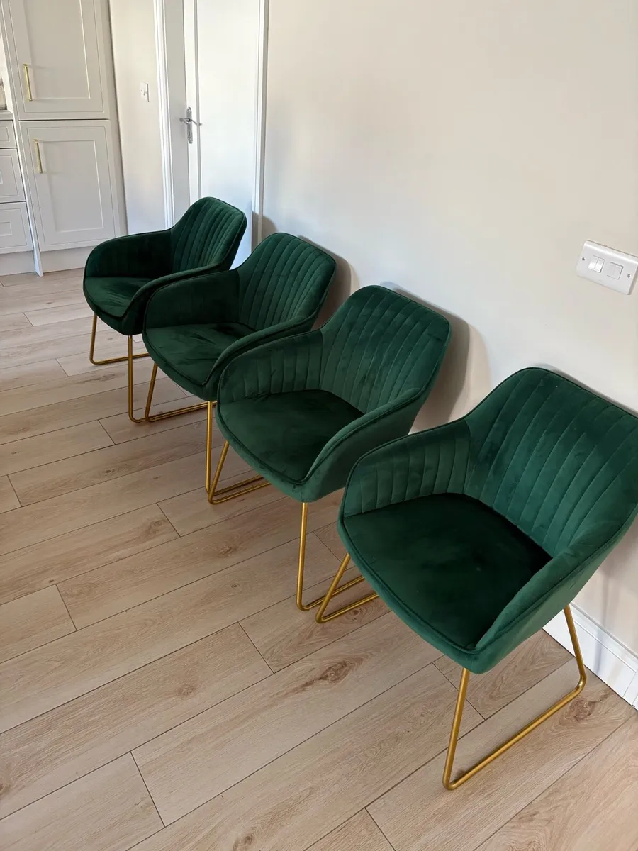 Set of 4 Dining Chairs - Image 1