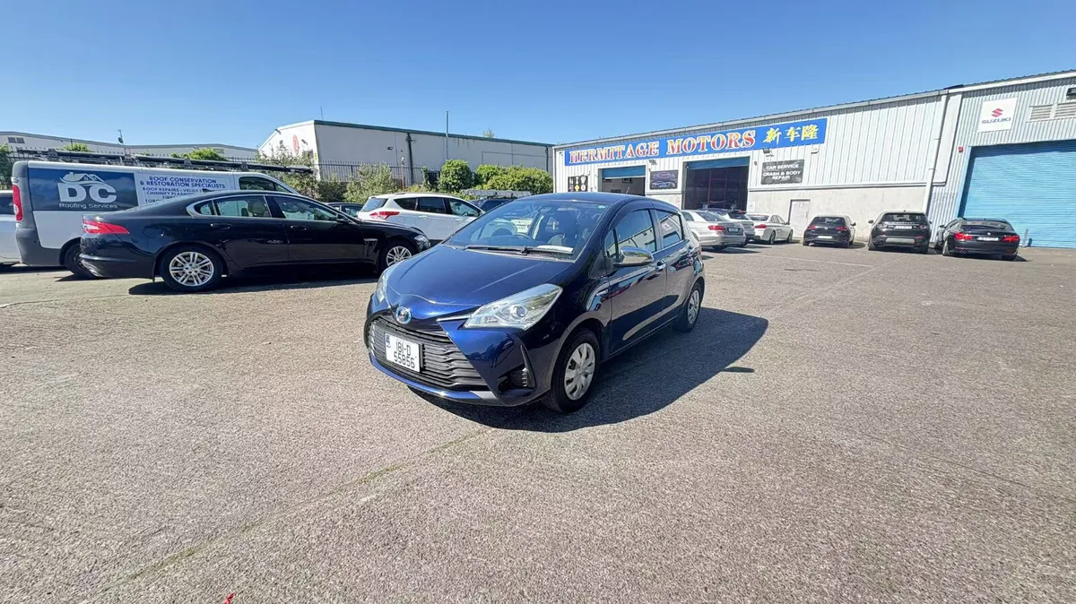 Toyota Vitz 1.5 Hybrid 2018 - Image 3