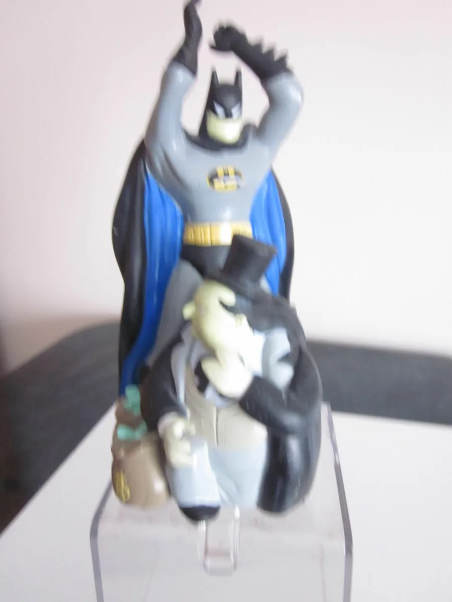 Batman Penguin Plastic Figurine DC Comics 1995 - Image 1