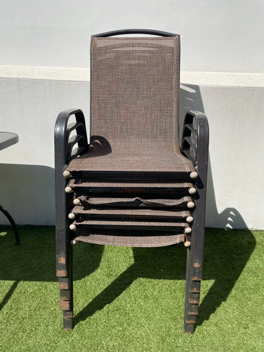 Garden table and 4 chairs - Image 2