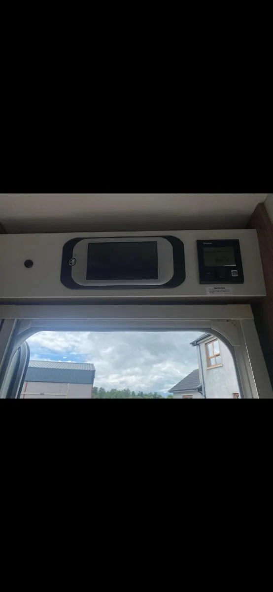 Caravan - Image 1