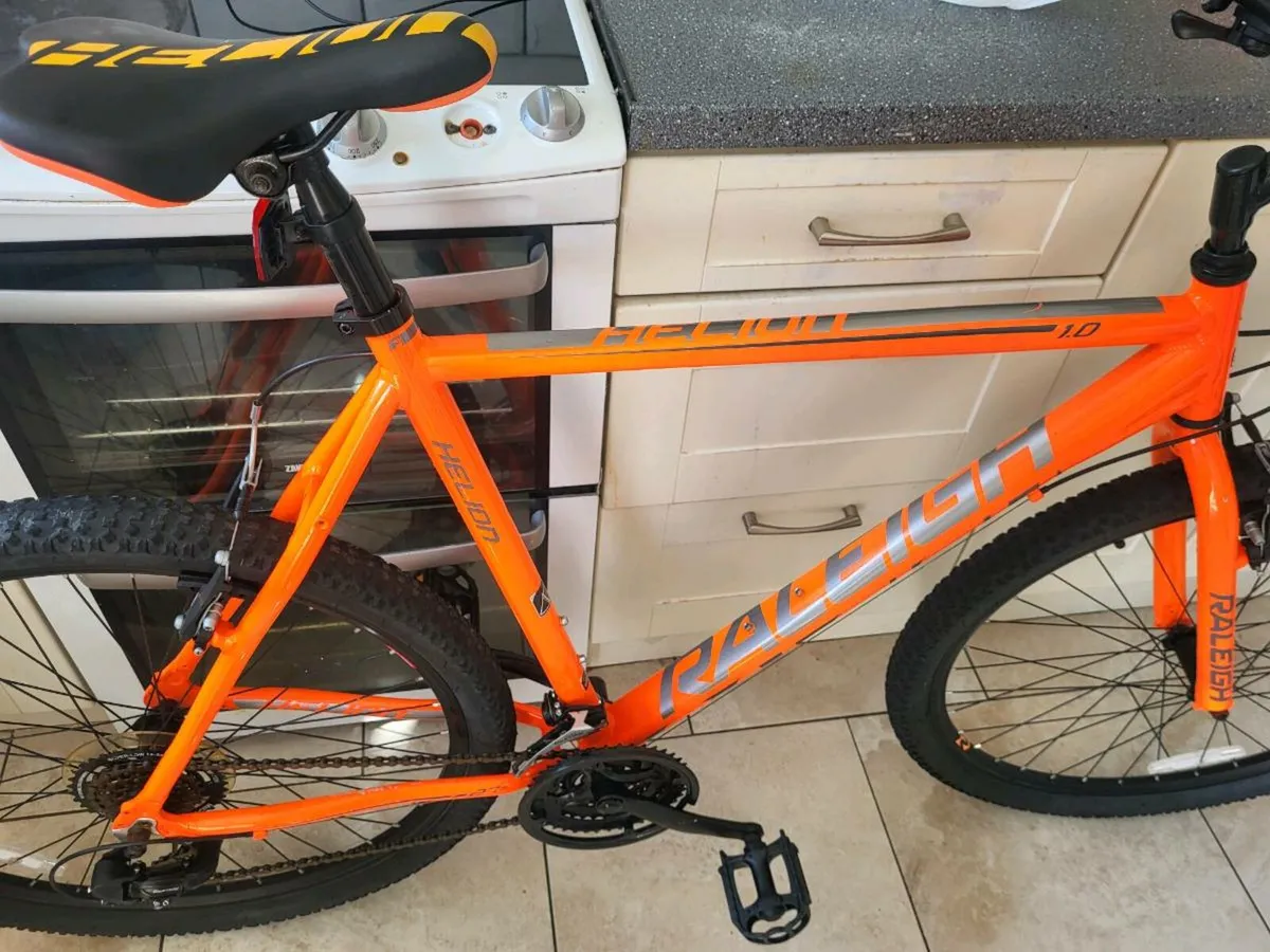Bike A lovley Bike raleigh Helion 1.0 - Image 3